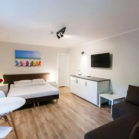 Osrodek Wypoczynkowy Na Wydmie בית הארחה Dziwnów